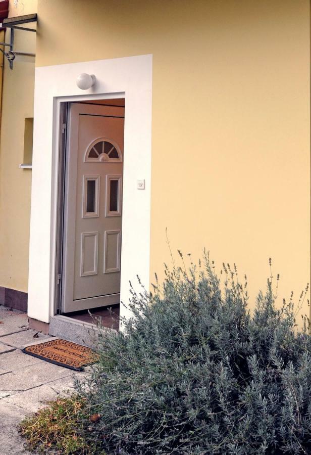Garden Town Apartment Zagreb Exterior photo